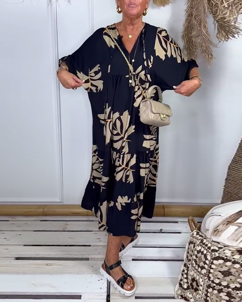 Madoka | ゴールデンリーフプリントのリラックスブラックドレス