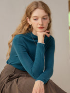 Miyuki｜スリムフィット ウール ハーフタートルネック セーター