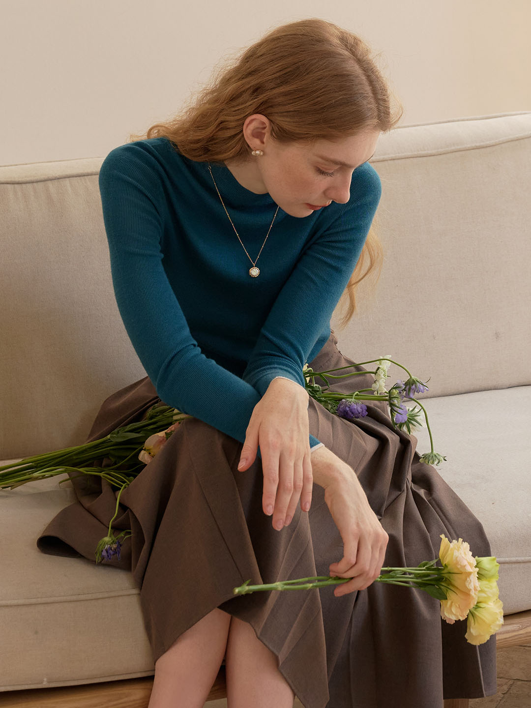 Miyuki｜スリムフィット ウール ハーフタートルネック セーター