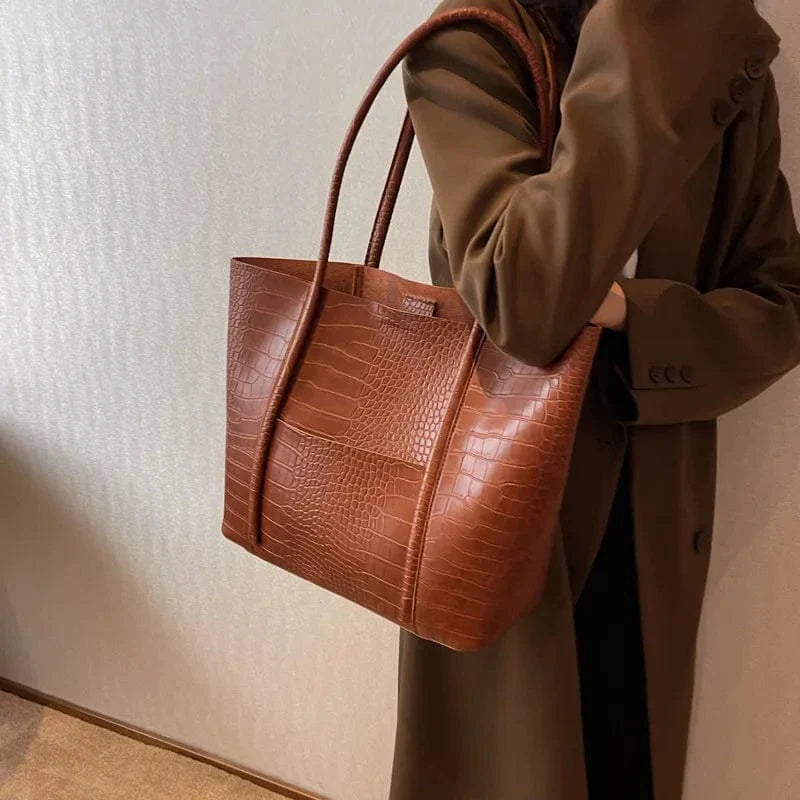 ベティナ - クロコダイルレザーショルダーバッグ
