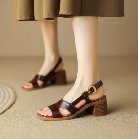 エレオノーラ | 快適なサンダル